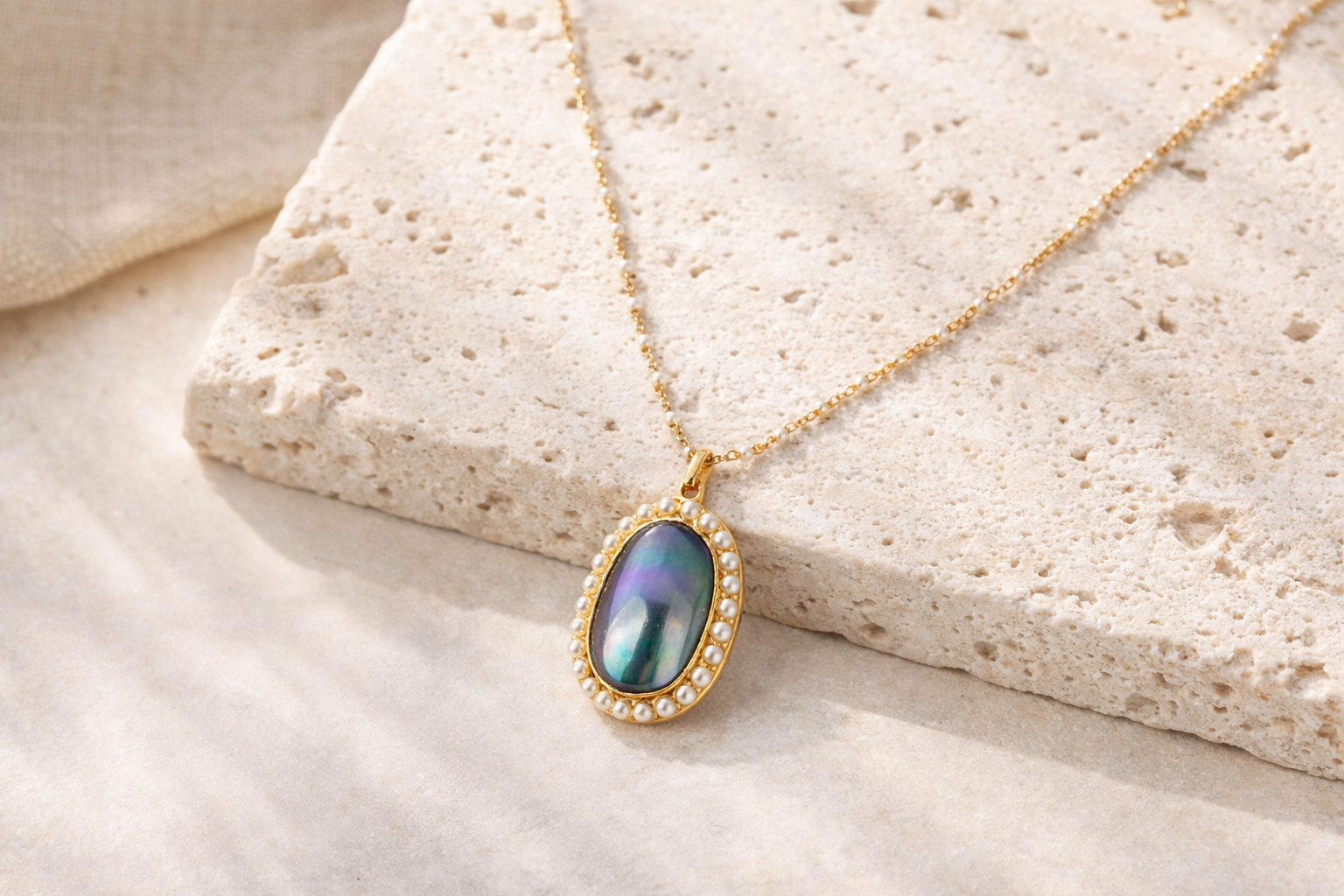 Luméa Mabe Necklace