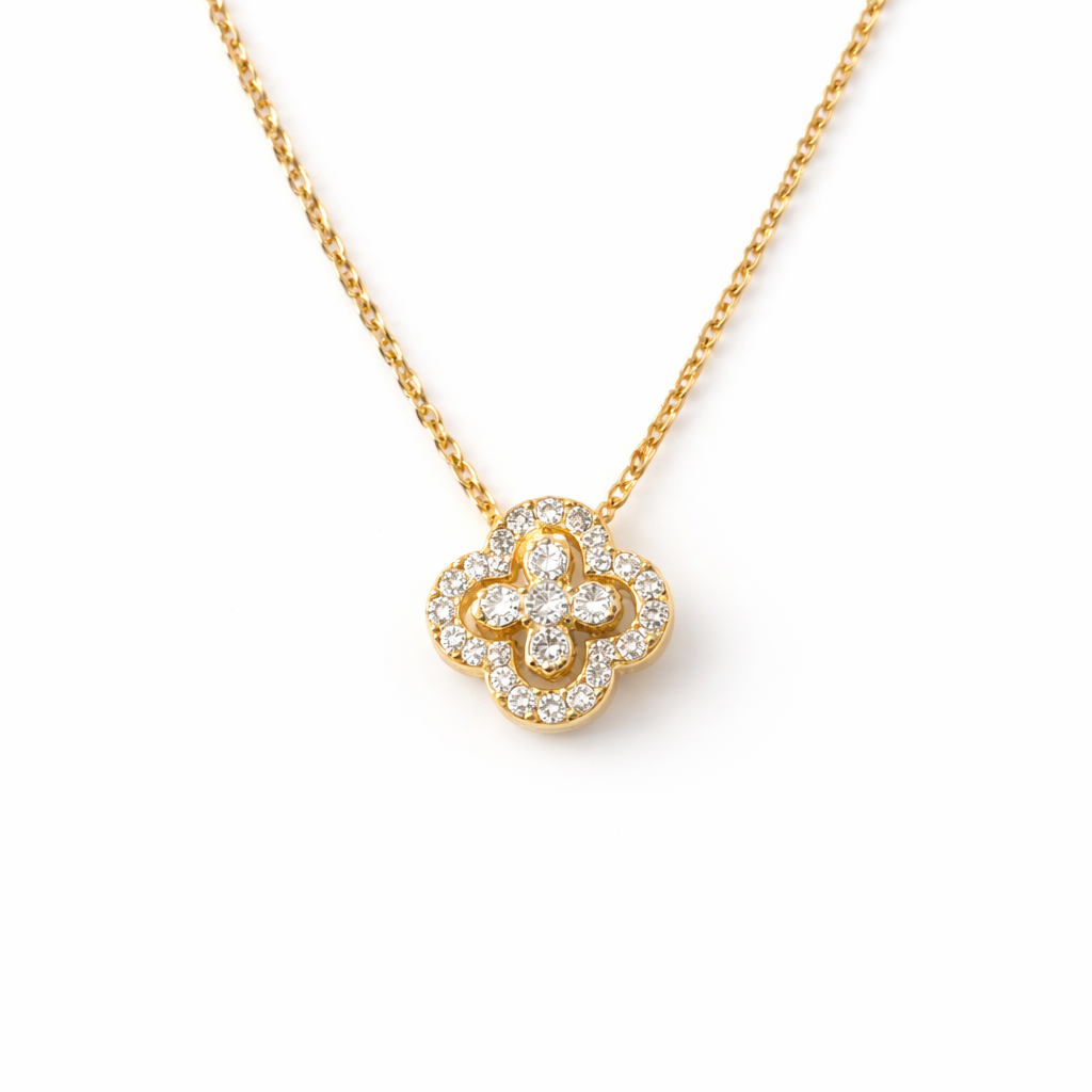 Clover Glow Necklace 1