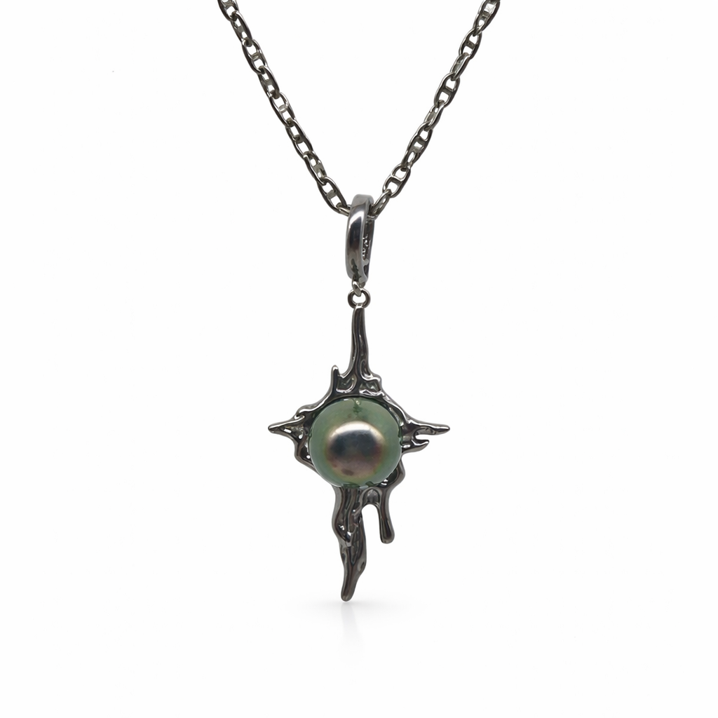 Dark Star Tahitian Necklace 1