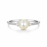 Golden South Sea Diamond Ring