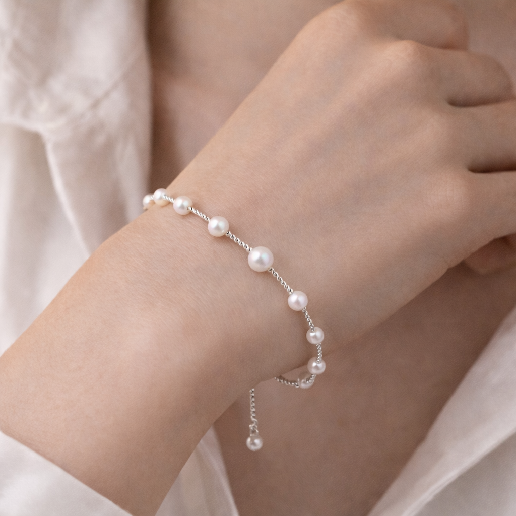 Graduated Aurora Pearl Station Bracelet 3