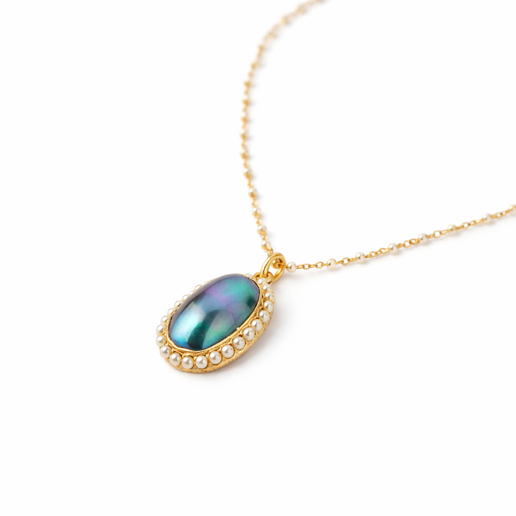 Luma Mabe Necklace 3