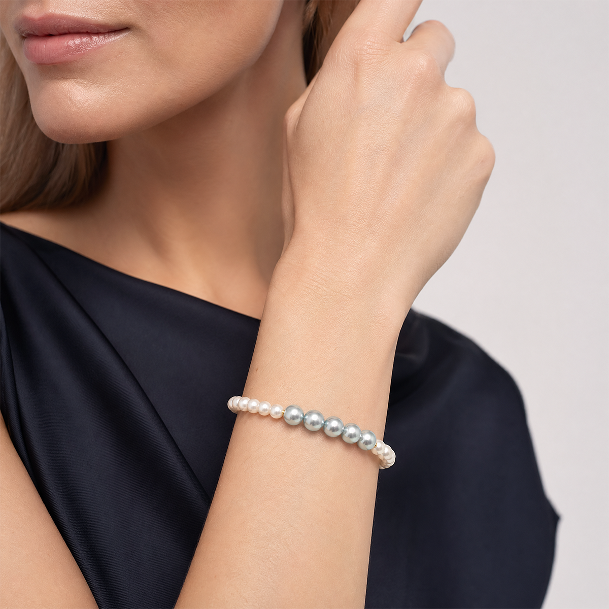 Moonlit Glow Crescent Bracelet 3