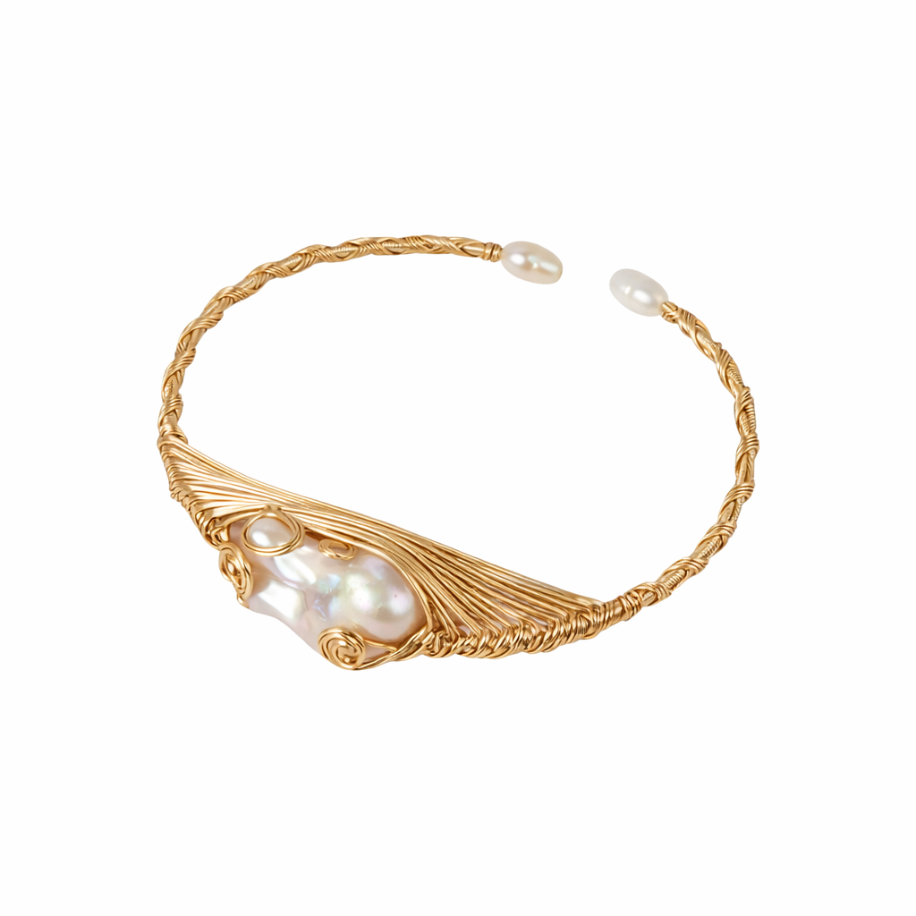Virelle Pearl Cuff